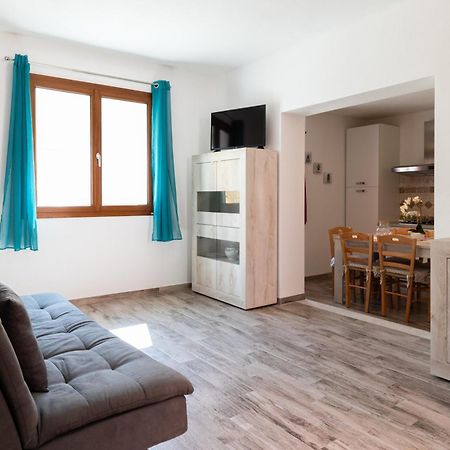 Zaira Home Free Wi-Fi 5 Minuti Dal Lago Liscia Sant'Antonio di Gallura Kültér fotó