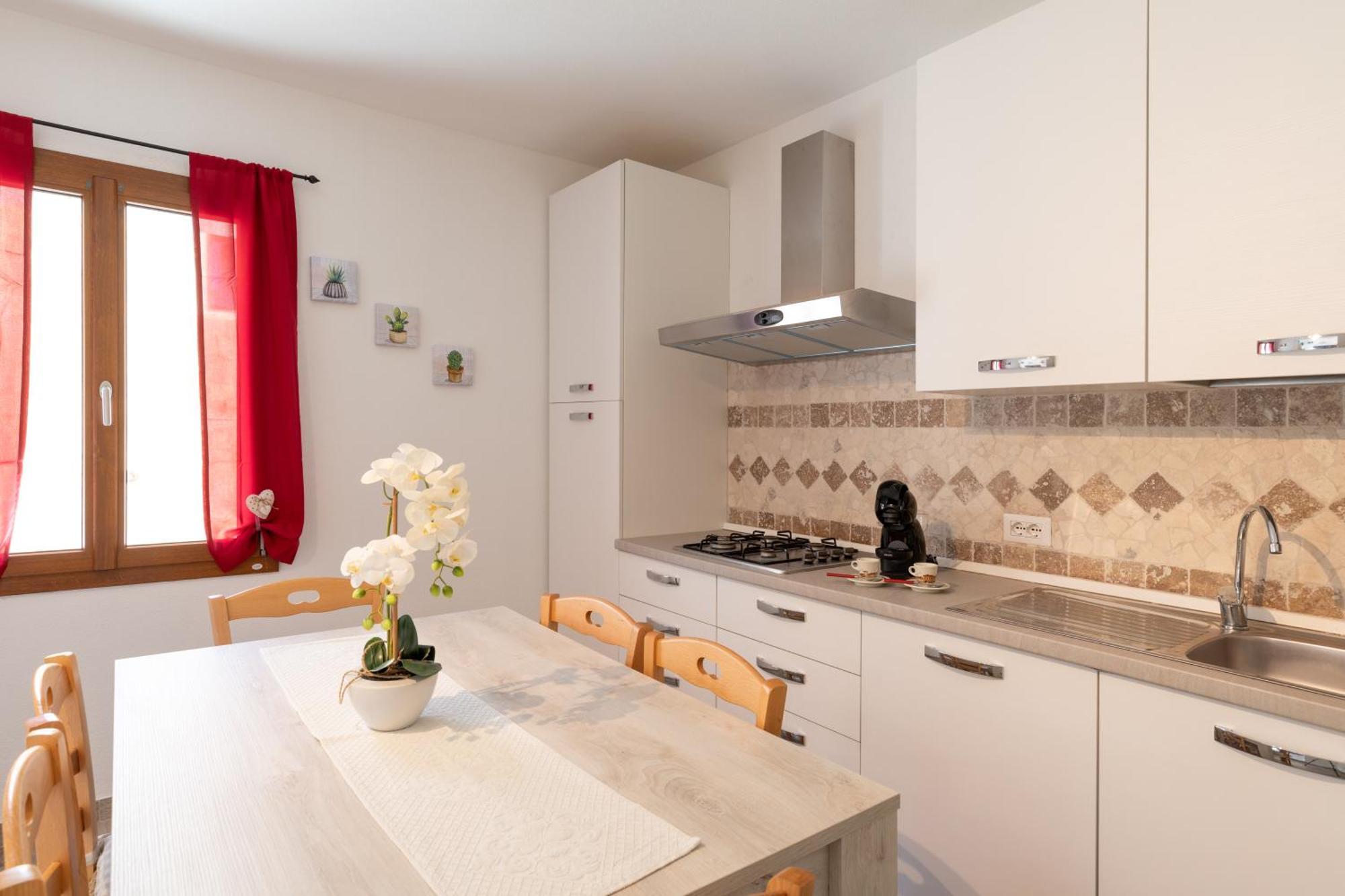 Zaira Home Free Wi-Fi 5 Minuti Dal Lago Liscia Sant'Antonio di Gallura Kültér fotó