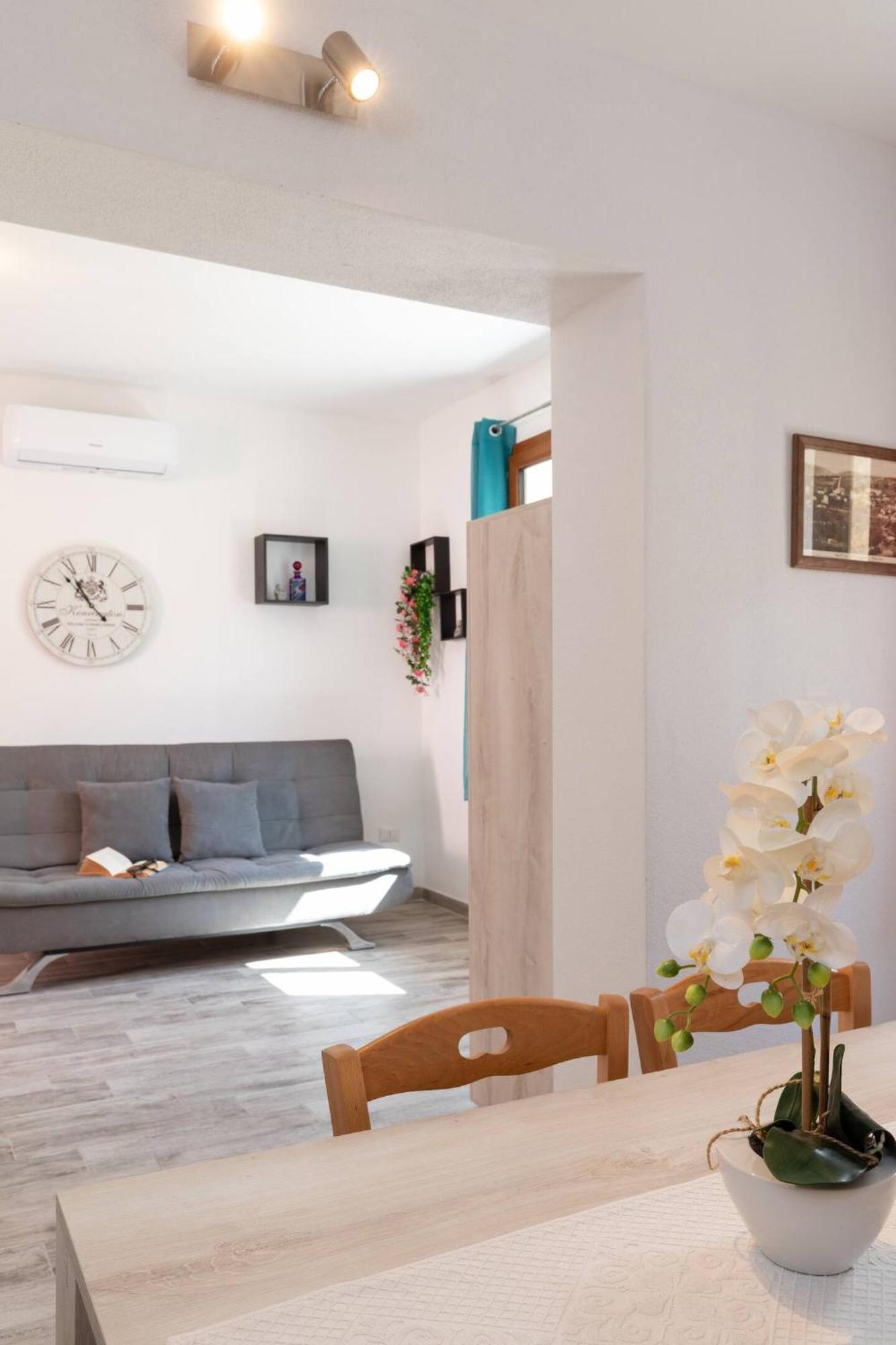 Zaira Home Free Wi-Fi 5 Minuti Dal Lago Liscia Sant'Antonio di Gallura Kültér fotó